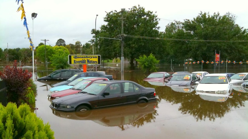 City inundated: The Queanbeyan River is expected to peak between 8 and 9 metres this morning.