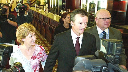Waugh leaves after announcing decision