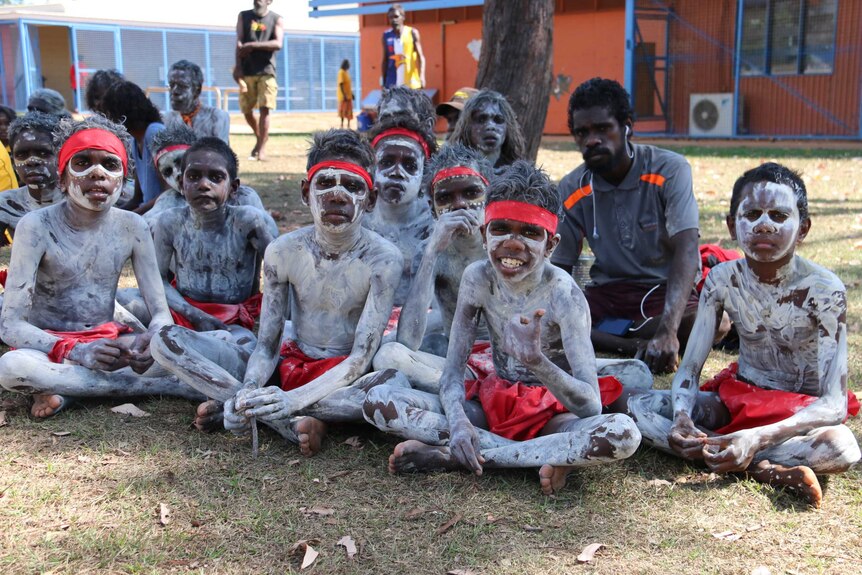 Wadeye students in traditional paint
