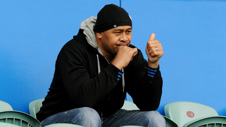 Interested observer ... Jonah Lomu watches the Wallabies train at North Harbour (AFP: Greg Wood)