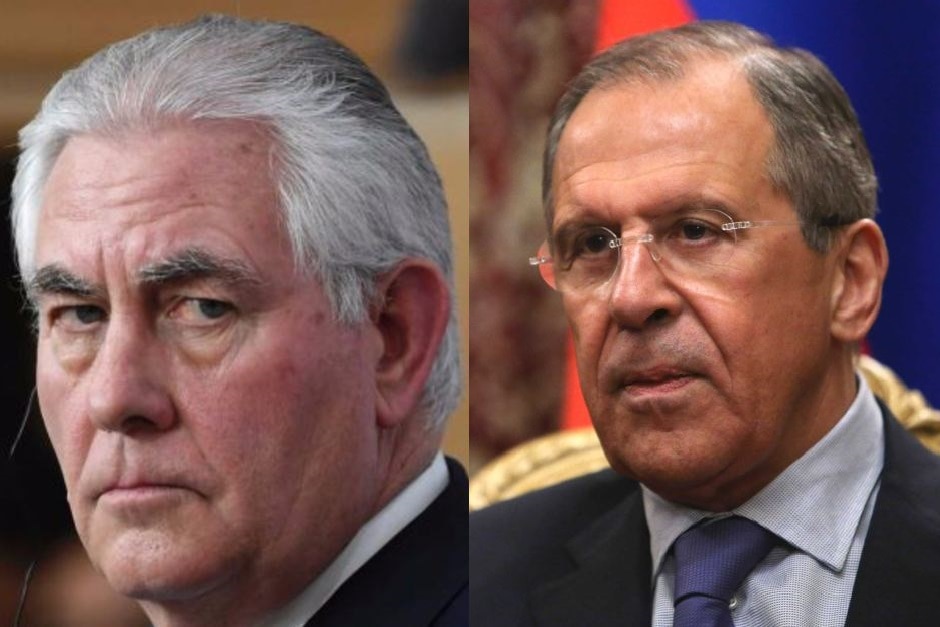 Лавров после пластики фото Сергей Лавров мужественно противостоит вредной привычке STARHIT