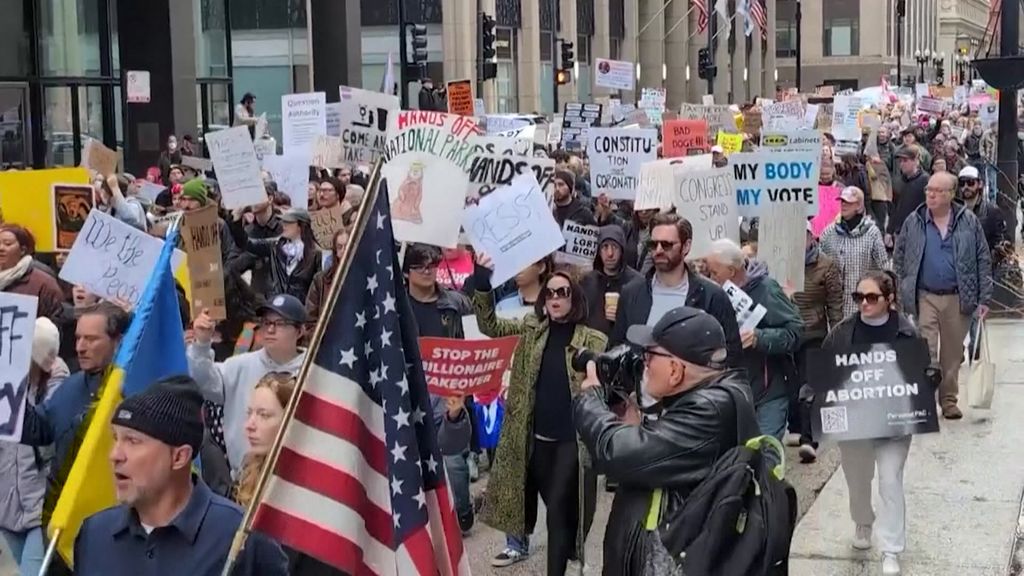 Thousands protest against Trump and Musk in 'Hands Off!' rallies across US and Europe - ABC News