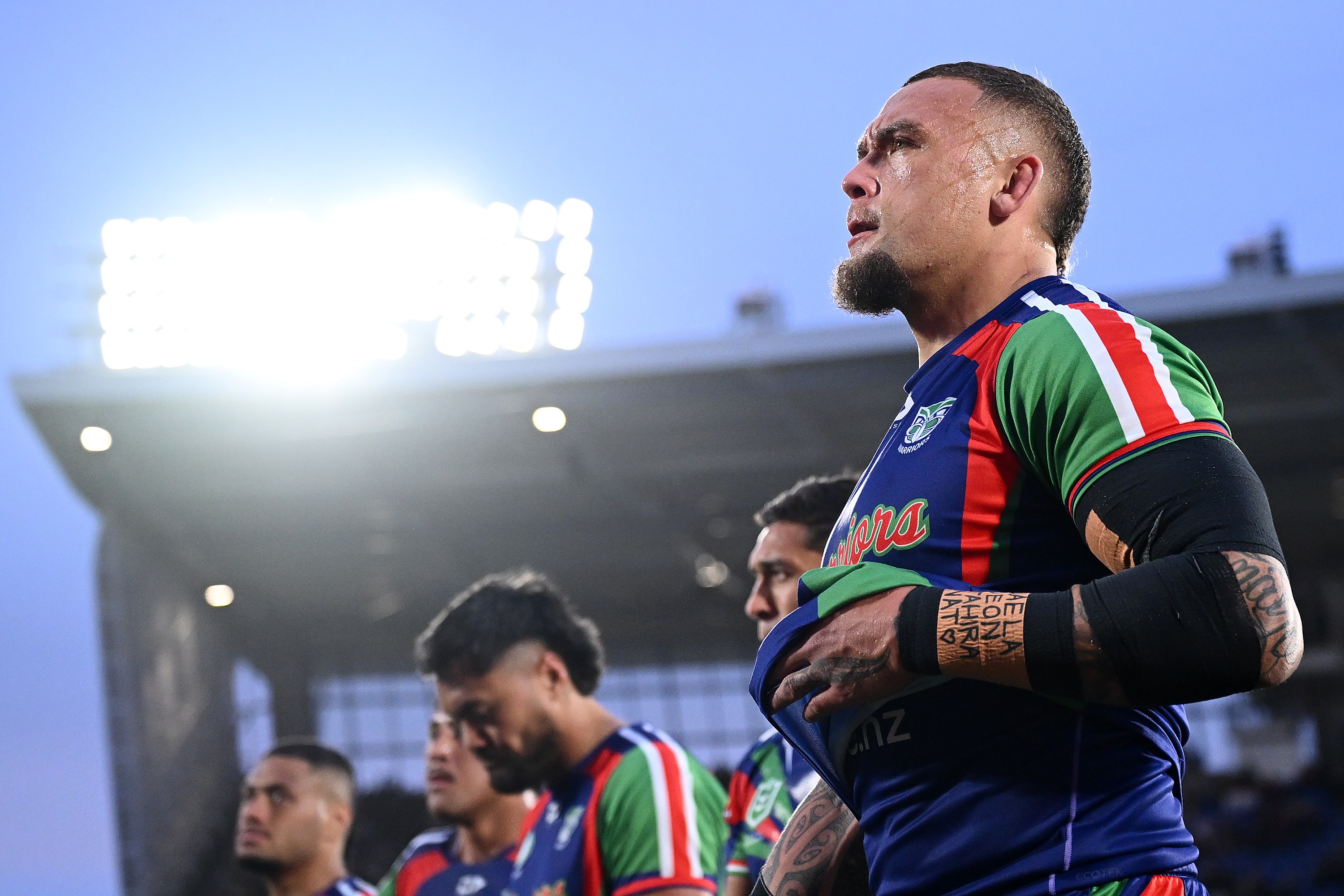 Warriors moved to Eden Park for Knights finals showdown