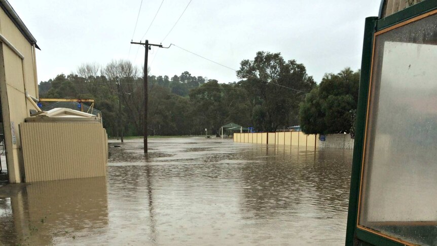 Flooding at Coleraine in Victoria's west