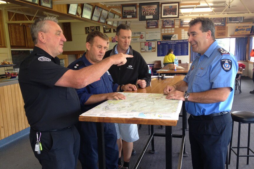 Fire officers from three states plan strategy.