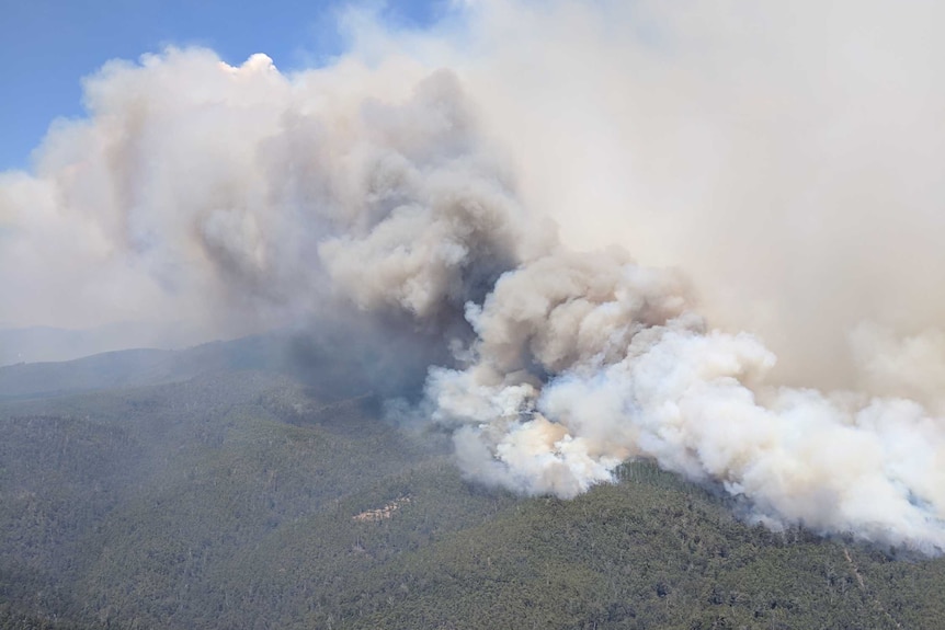 Bushfire in southern Tasmania