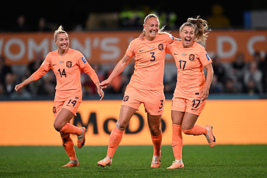 Dutch players celebrate