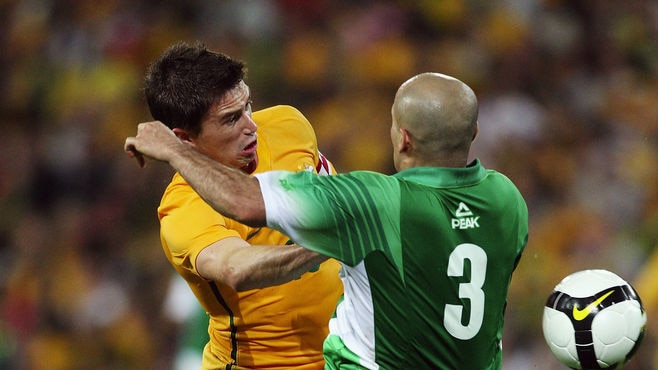 Harry Kewell in action for the Socceroos