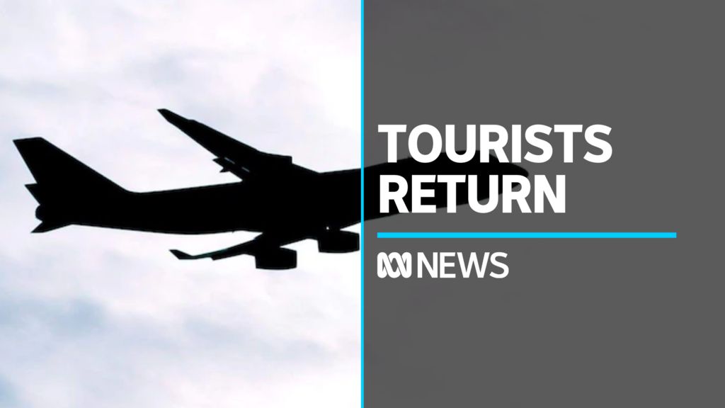 Emotional reunions as Australia's international borders reopen - ABC News