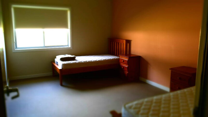 An empty bedroom at Kamira. (ABC: Jason Om)