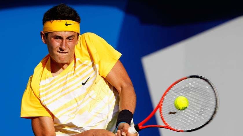 Bernard Tomic wants to build a healthy relationship with the Australian tennis public.