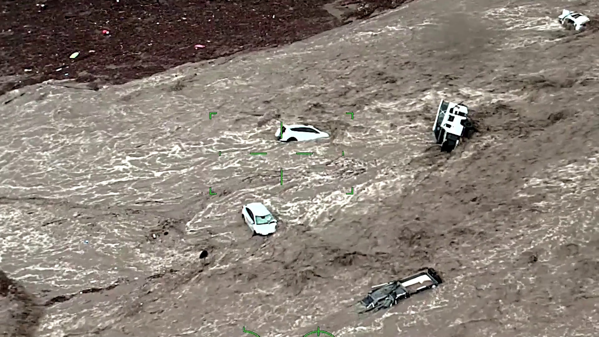 Clean-up continues along Great Ocean Road after disastrous floods