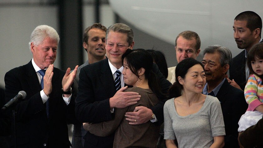 Laura Ling and Euna Lee (R) thanked Al Gore and Bill Clinton for helping secure their release.