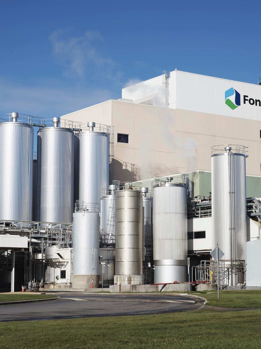 Dairy giant Fonterra takes Australian arm off the market as profits and revenue increase