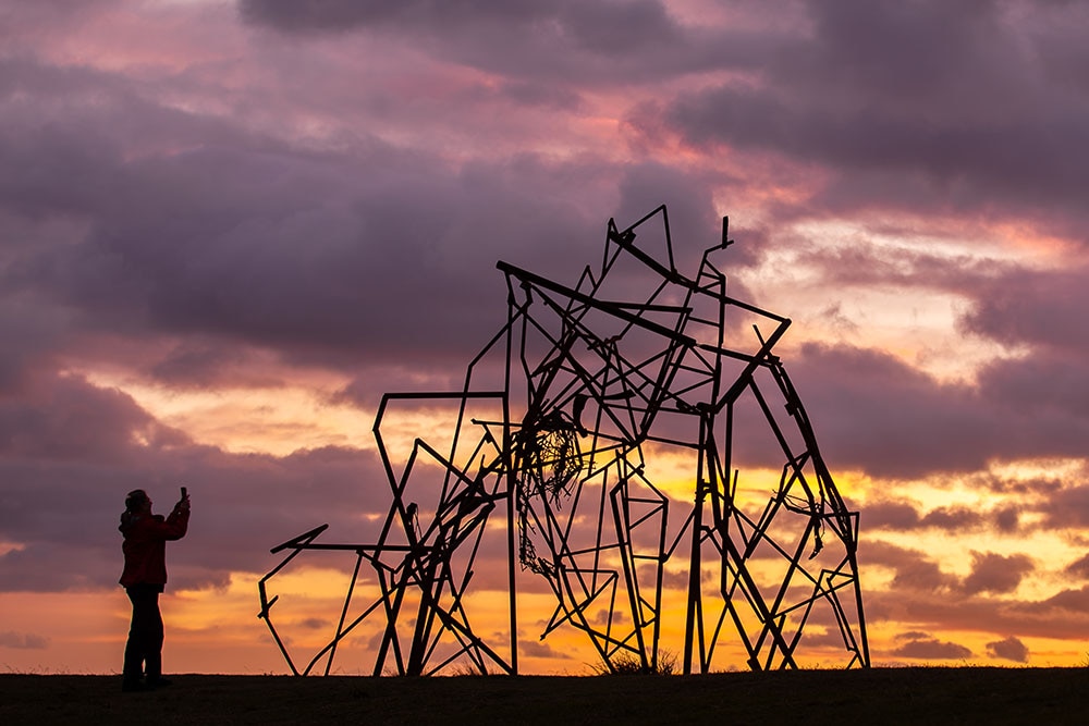Harrie Fasher installation at sculptures by the sea