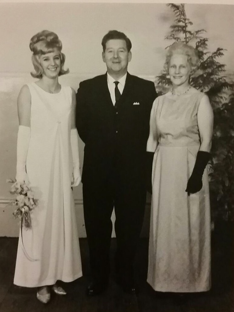 Lucille Butterworth with her parents, Bruce and Winifred