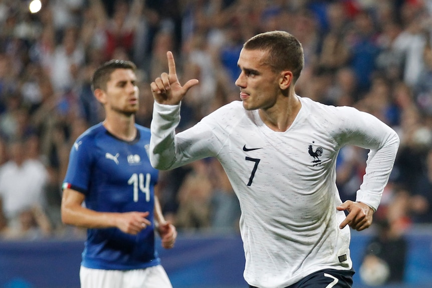 Antoine Griezmann celebrates goal for France