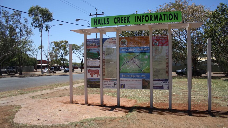 Sign saying Halls Creek Information