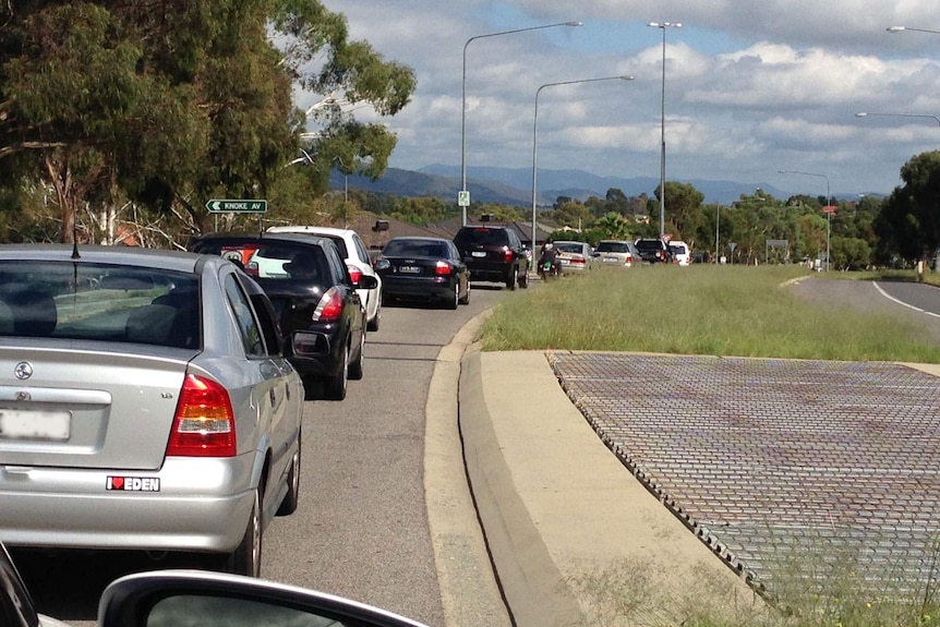 Delays on Woodcock Drive due to the closure of Tharwa Drive in Canberra's south.