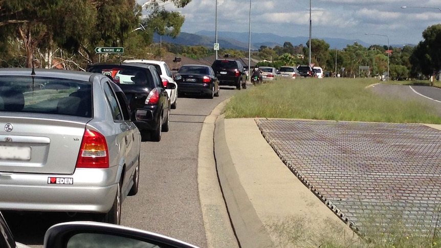 Delays on Woodcock Drive due to the closure of Tharwa Drive in Canberra's south.