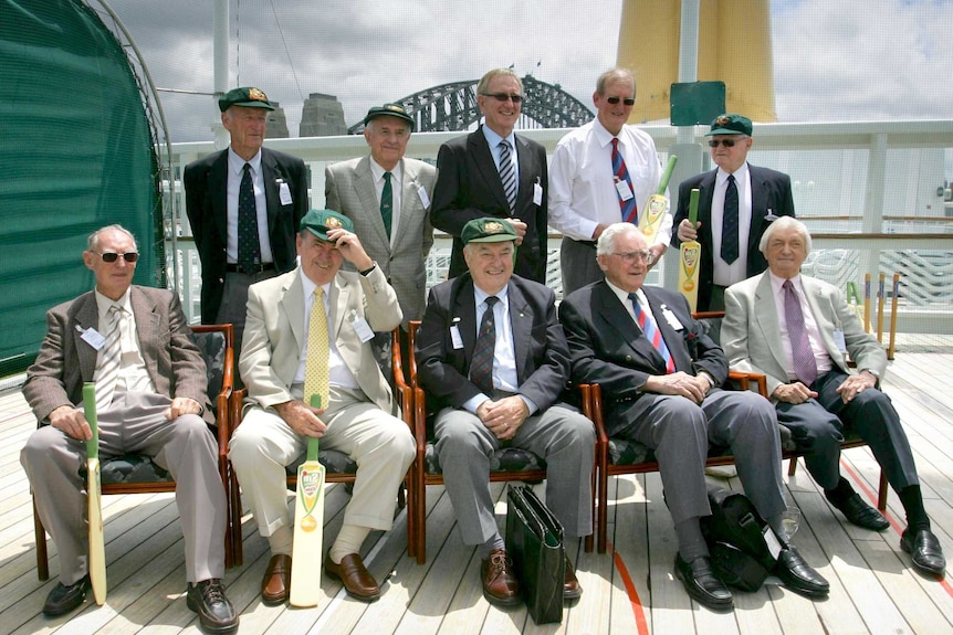 Richie Benaud joins cricket legends at a reunion for the 1961 cricket team