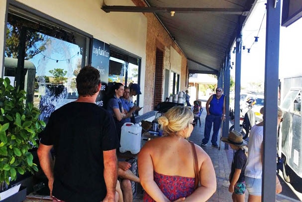 Streaky Bay locals can get their coffee outdoors