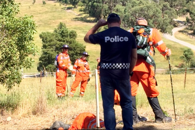 Police, SES volunteers in Karen Ristevski search