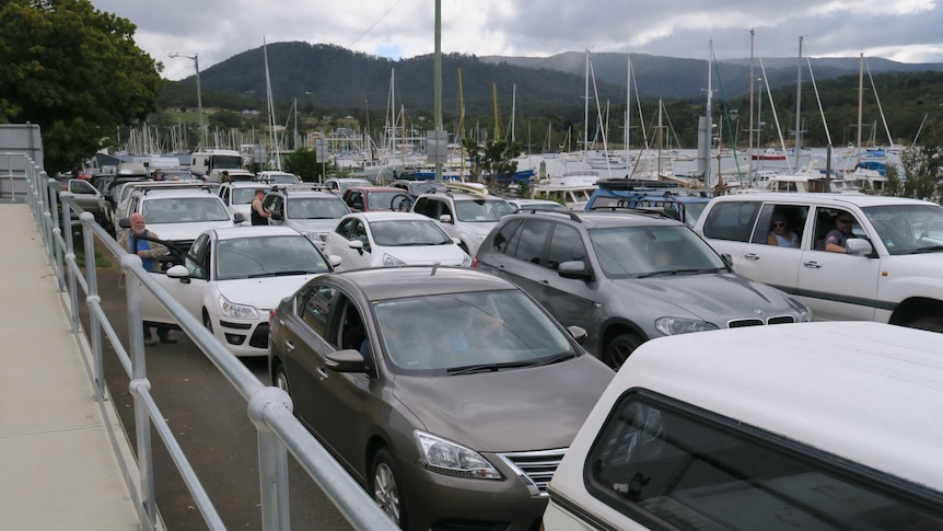 Traffic lined up for the ferry to Bruny Island Good Friday 2016