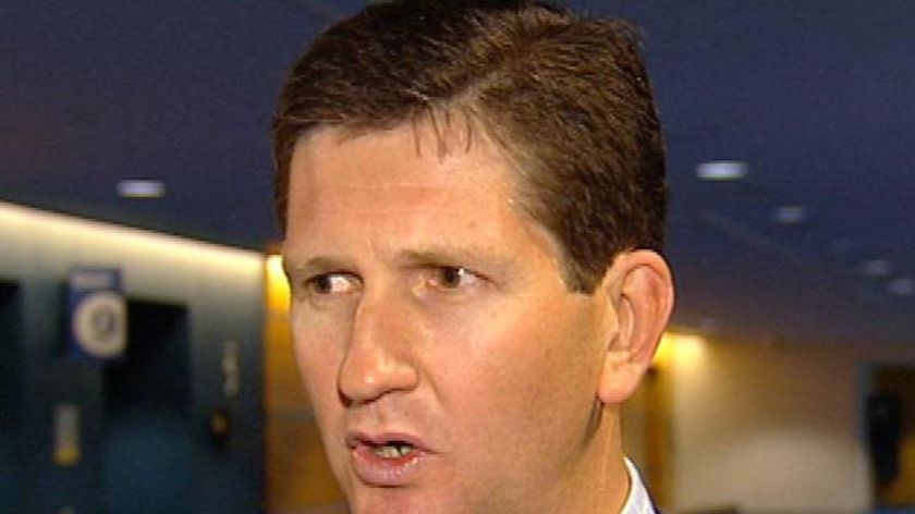 Mr Springborg says the Qld Govt has oversold the scope of the financial crisis.