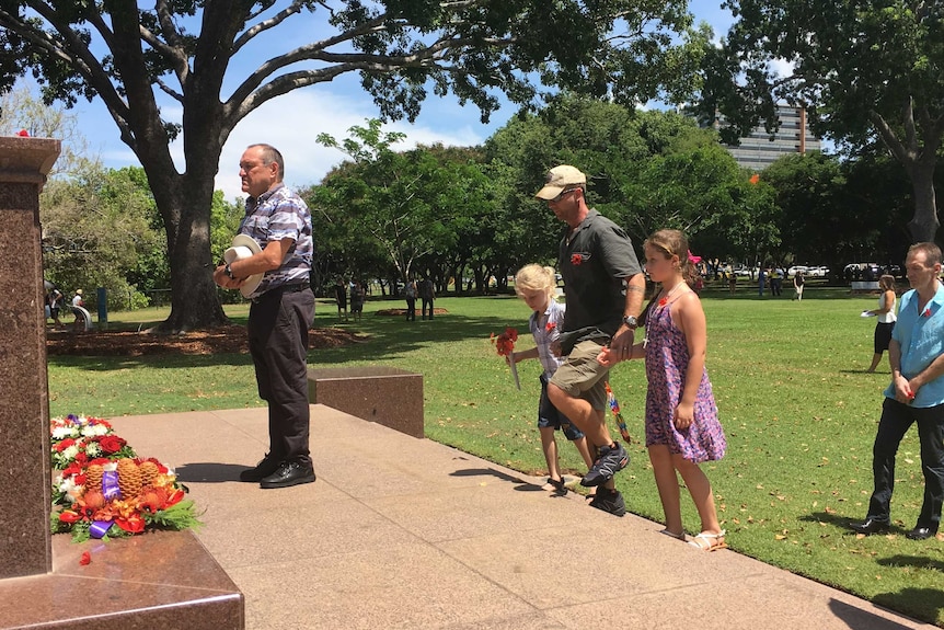 Darwin cenotaph, Remembrance Day 2016