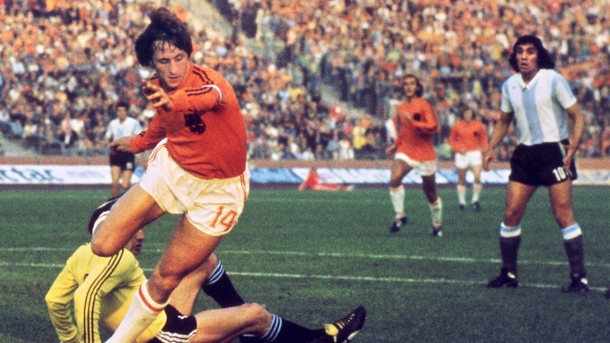 Johan Cruyff against Argentina in 1978