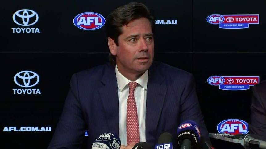AFL CEO Gillon McLachlan tears up as he announces resignation from role