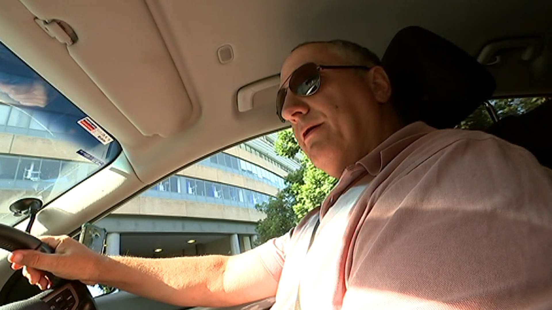 Uber X drivers working for half the minimum wage, new report shows