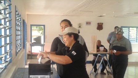 Woman voting in Tonga