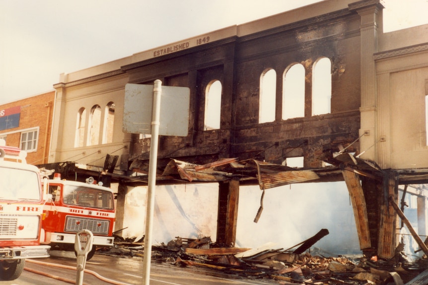 Fire trucks near Ipswich department store Reids destroyed by fire in 1985
