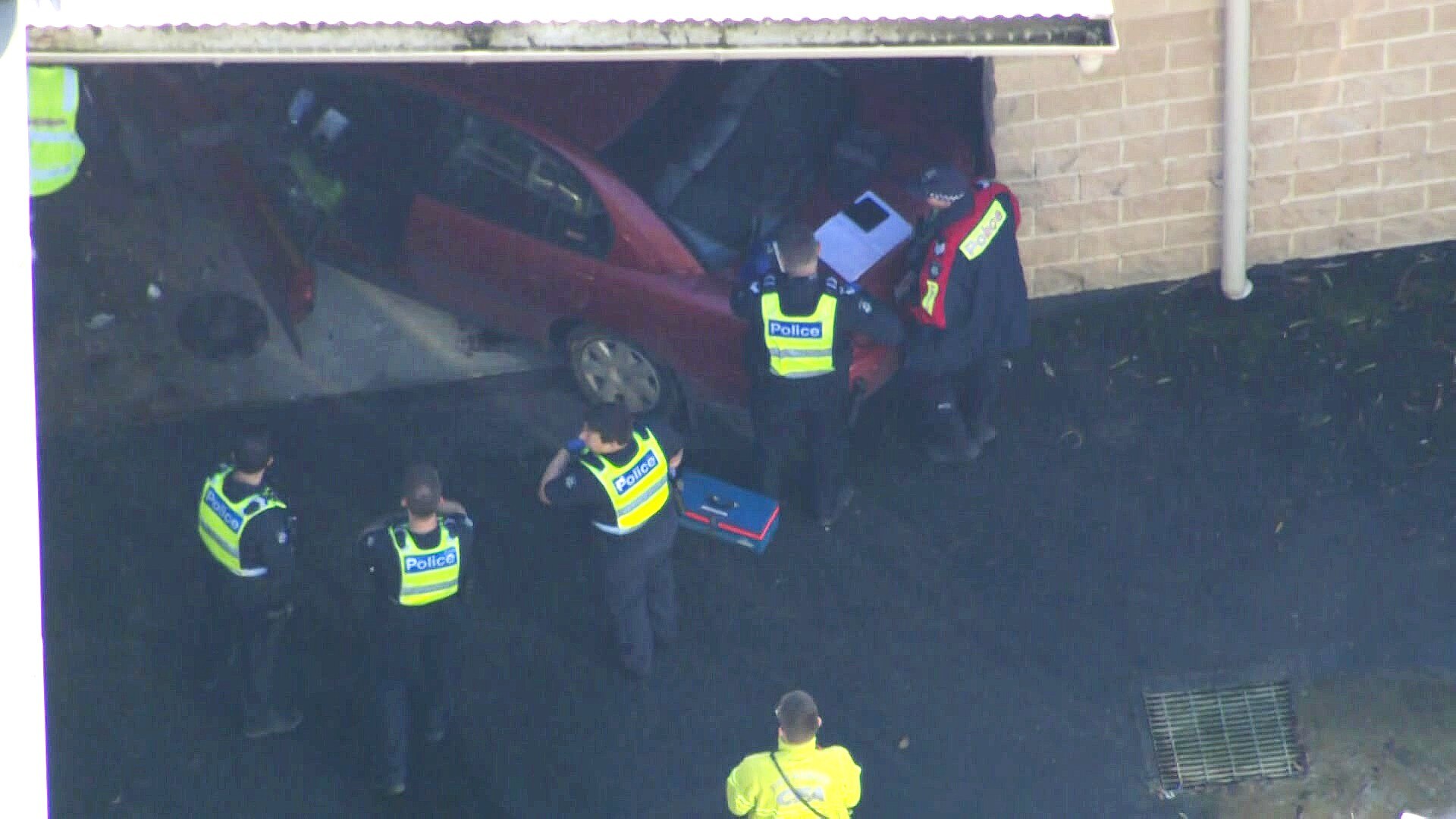 Car crashes into building at Healesville High School
