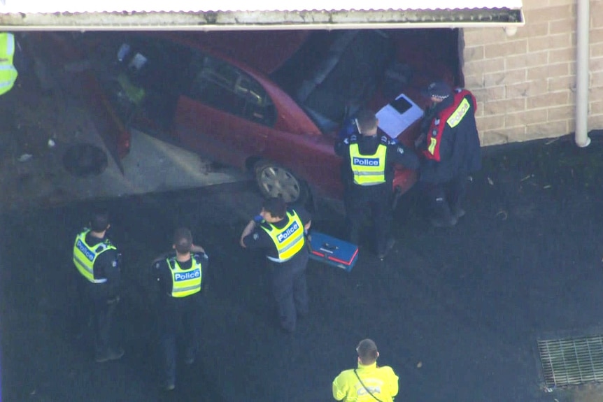 Car crashes into building at Healesville High School
