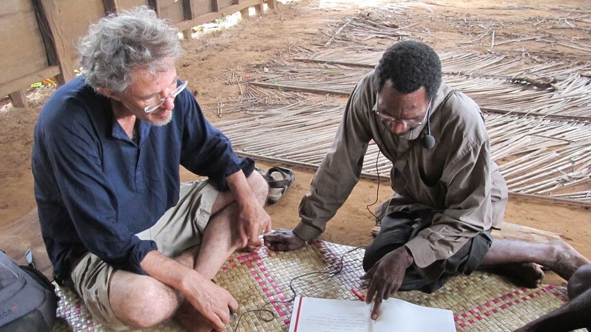 ANU Researcher Nicholas Evans eliciting a story from Jimmy Nébni.