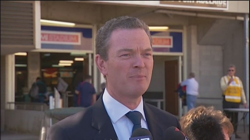 Christopher Pyne slams the Government's school funding announcement