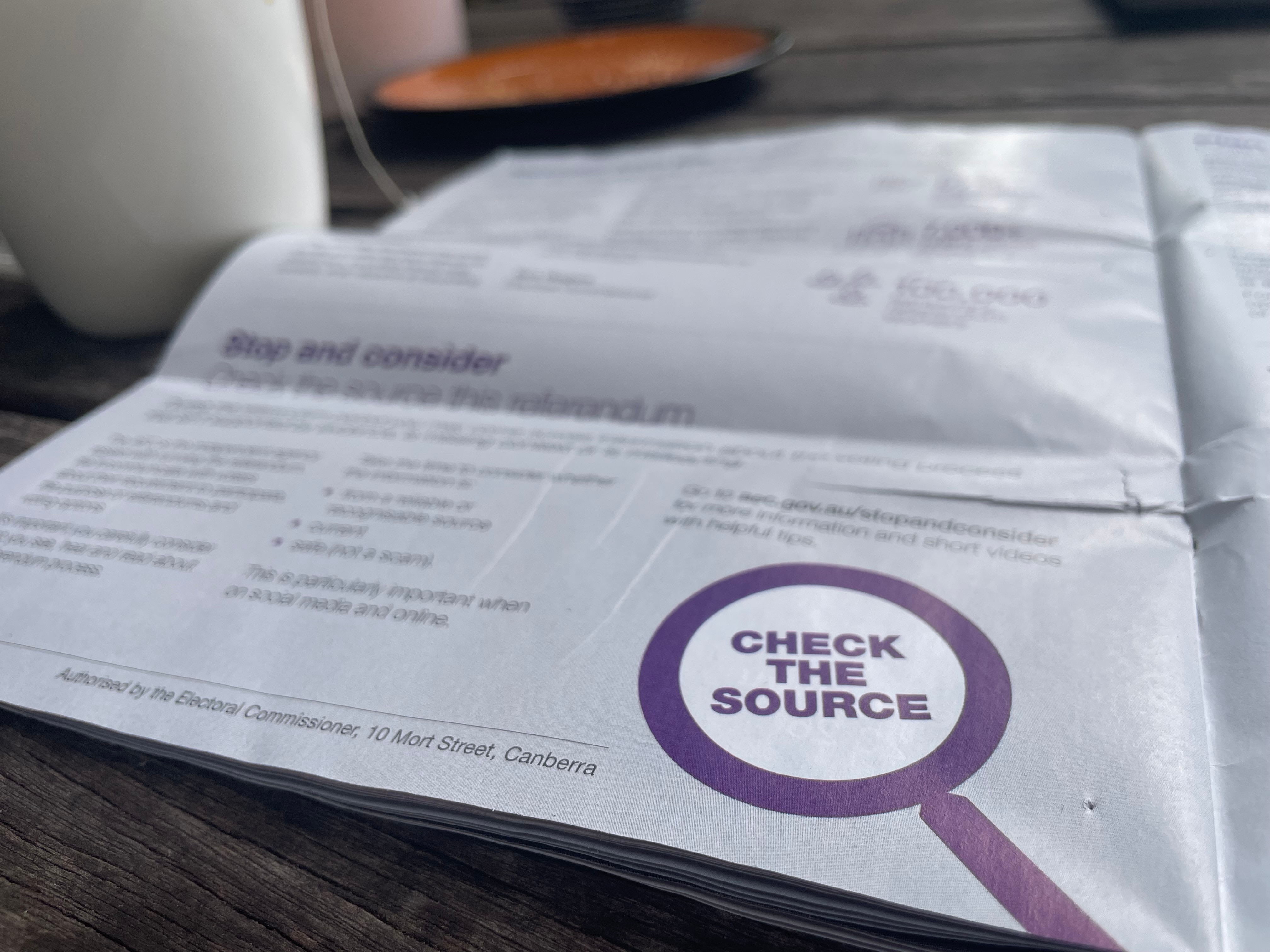 A page in the Voice to Parliament referendum booklet highlighting the need to read information from trusted sources