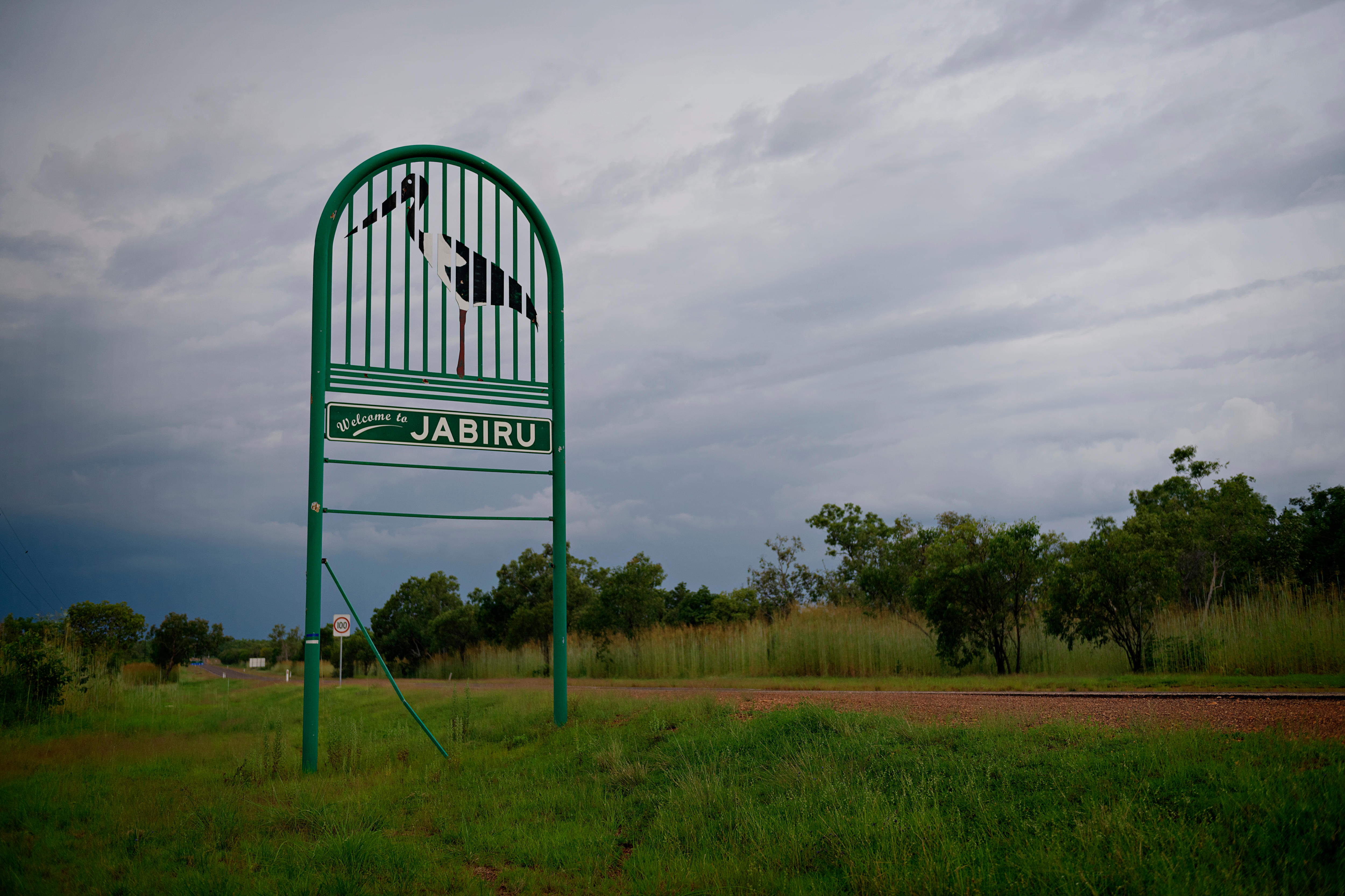 Remote NT town in power limbo amid rolling blackouts since New Years Eve