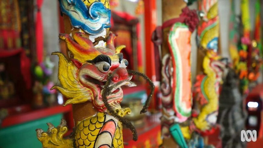 Chinese temple dragon figurine