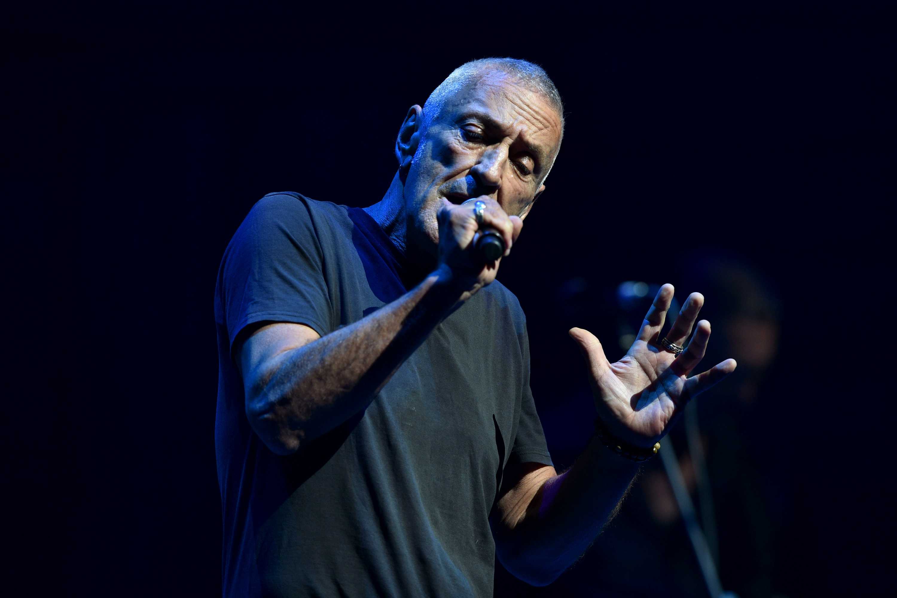 Jon English remembered as 'titan' of stage and film at memorial concert ...