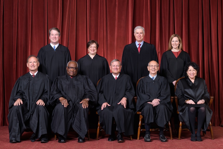 Una foto de clase reciente de la Corte Suprema de EE. UU.