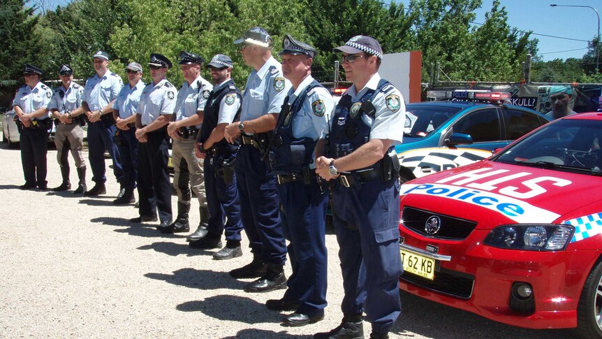 ACT and NSW police have teamed up to target speeding and distracted drivers on the region's roads.