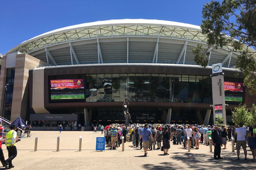 People queueing outside Adelaide Oval before play on day four