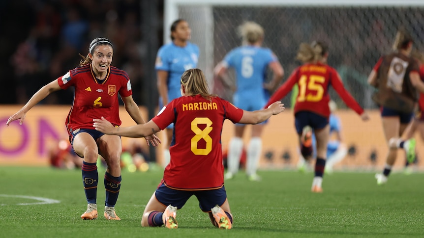 España venció a Inglaterra por 1-0 en la final disputada en el Australia Stadium de Sydney para ganar la primera Copa Mundial Femenina.