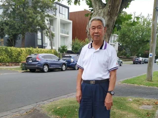 盖明举希望能够维持他的独立生活方式。