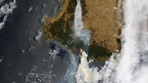 Satellite image of smoke from the bushfires