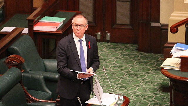 Jay Weatherill apologises to the LGBTIQ community